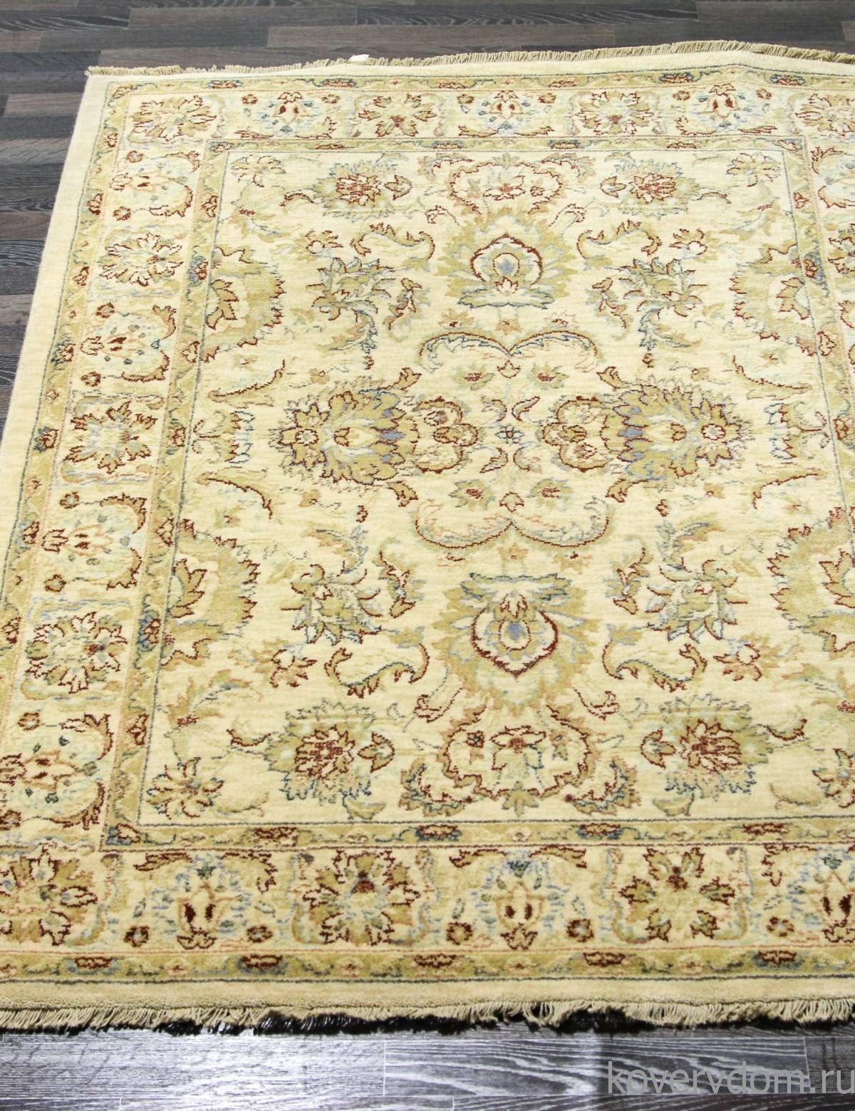 Ковер DJOBIE 45-01 130 V Ковер DJOBIE 45-01 130 V