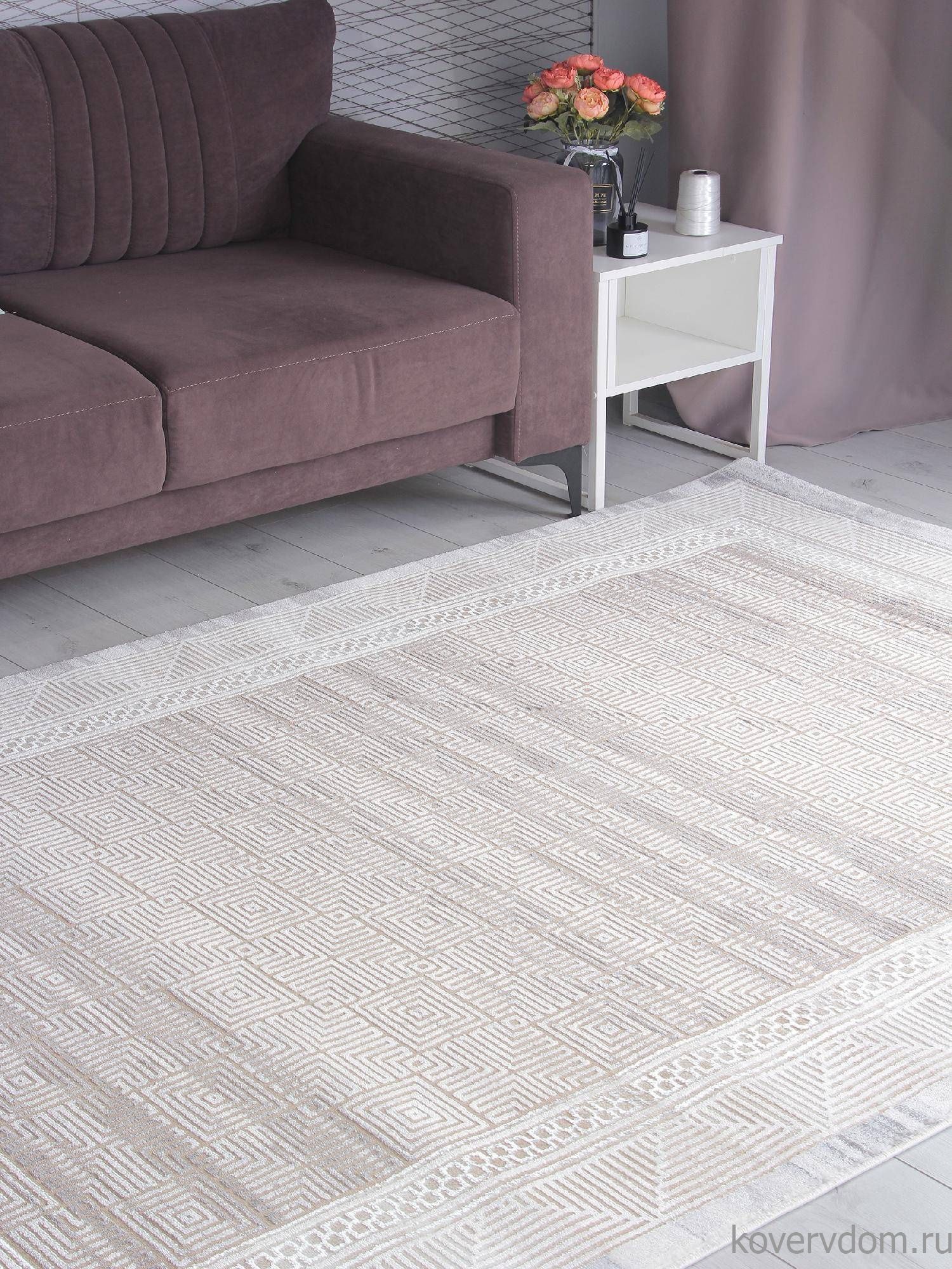 Ковер AMELI 9247A S.BEIGE / P.WHITE