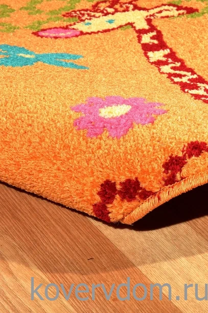 Ковер детский FUNKY-A GIRAFFE a apricot